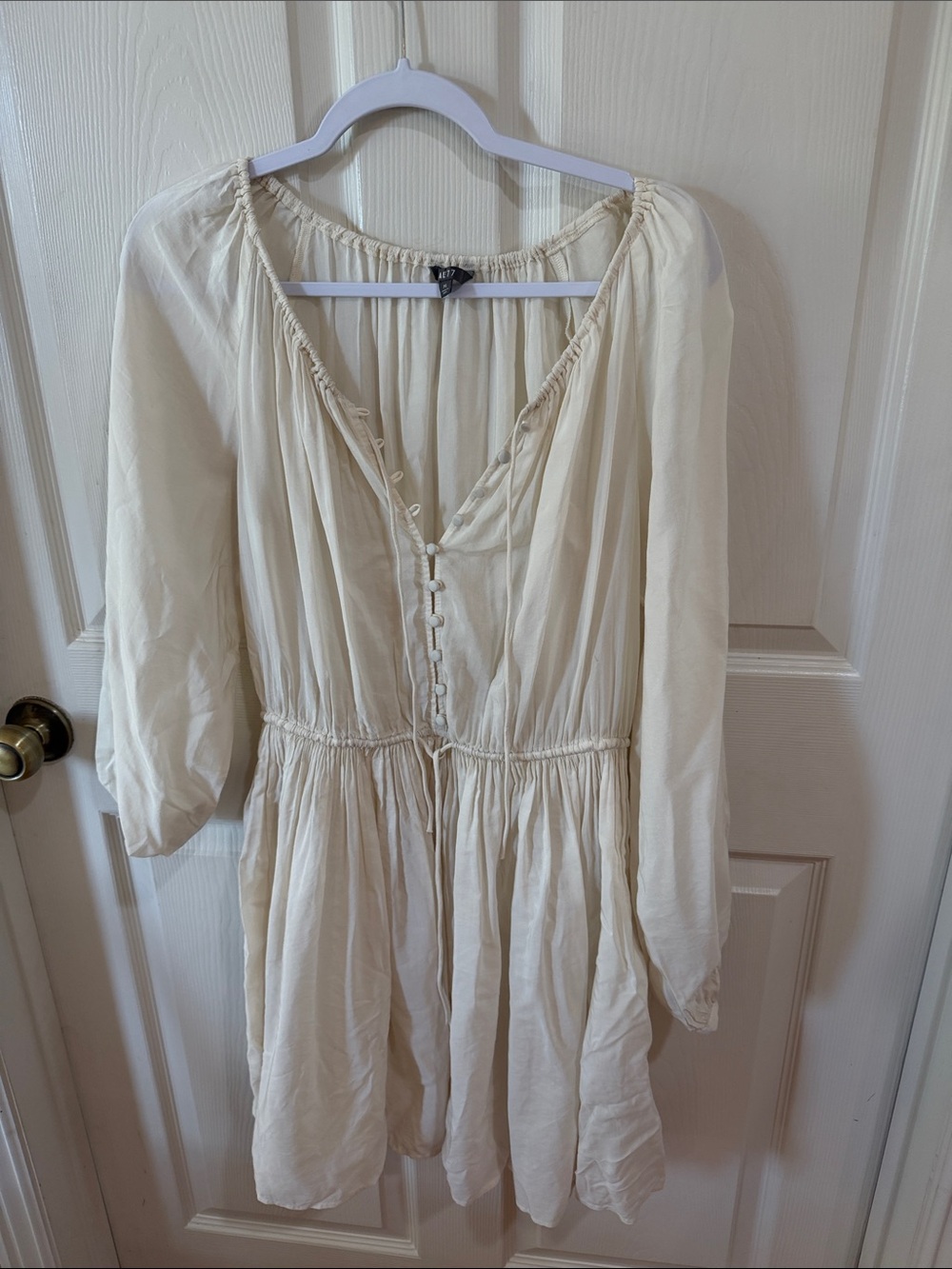 AE American Eagle Cream Button-Front Peasant Dress Sz M.